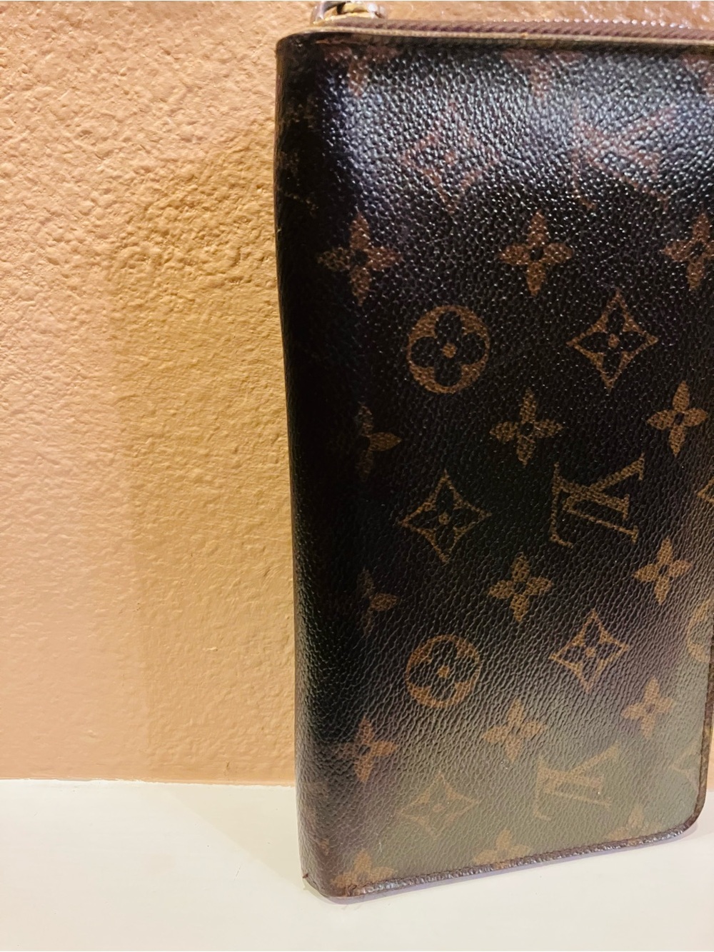 Louis Vuitton Zippy Organizer. - Picture 11 of 12